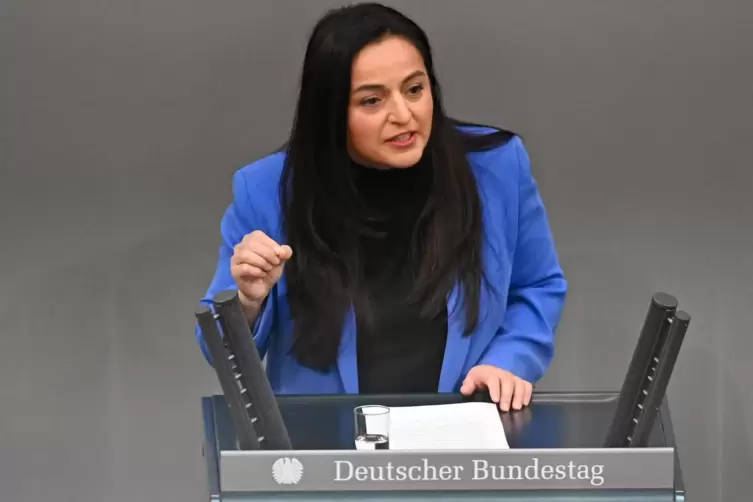 Obfrau der Linken im Ausw&auml;rtigen Ausschuss des Bundestags: Sevim Dagdelen. 