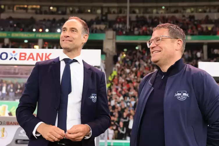Eberl (links) war einst der &bdquo;absolute Wunschkandidat von Oliver Mintzlaff (rechts). Lange hatte er sich ZEit gelassen, diese vak