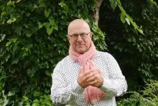 Autor Michael Konrad wirft mit seinen Zuhörer einen Blick „uff die Palz“ und aufs „Pälzische“.