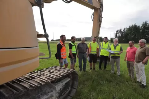 Hat noch keine Einnahmen gebracht: Baugebiet Ringelsberg beim Erschließungsstart im Juni. 