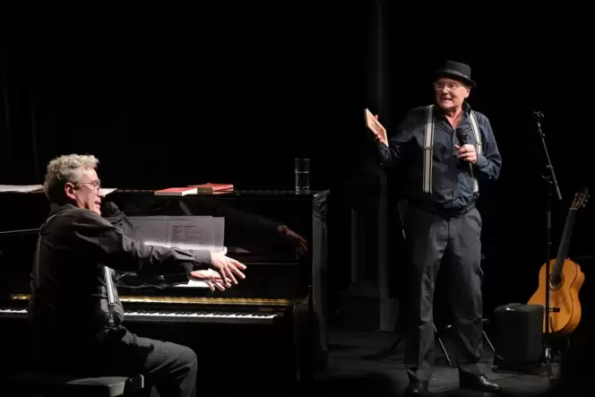 Beim Speyerer Kulturbeutel: Pigor (rechts) und Benedikt Eichhorn am Klavier.