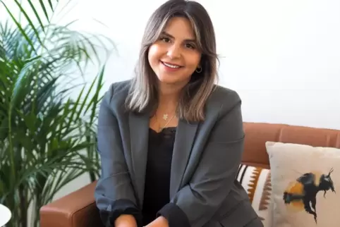 Betül Yönak-Bein