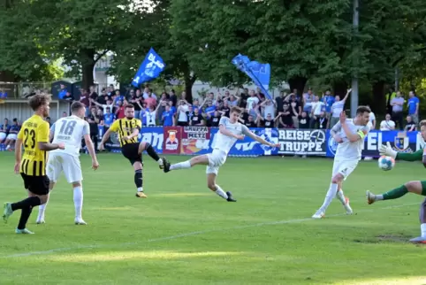 So war’s beim letzten Mal: Pascal Thiede (Dudenhofen) zieht ab.