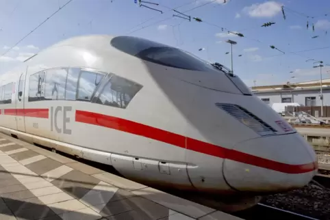 Eine der verabschiedeten Resolutionen zielt auf den Erhalt des TGV/ICE-Halts in Kaiserslautern (unser Bild) ab, damit die intern