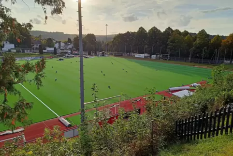 ixheimkunstrasen1