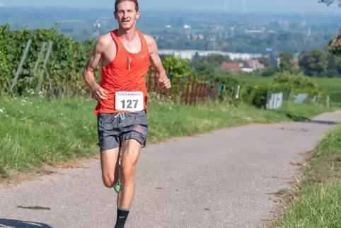 Lennart Nies beim Rietburg Berglauf im September. 