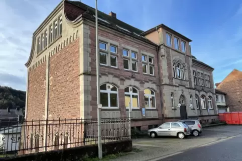 Die Johann-Peter-Frank-Schule könnte drei oder mehr Kindergartengruppen beherbergen.