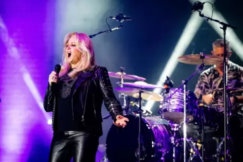Bot ihren Fans ein 80-minütiges Konzert samt Anekdoten: Bonnie Tyler.