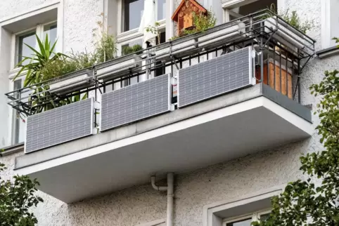 Fotovoltaikanlagen am Balkon werden in Bobenheim-Roxheim eventuell mit Landesmitteln gefördert. 
