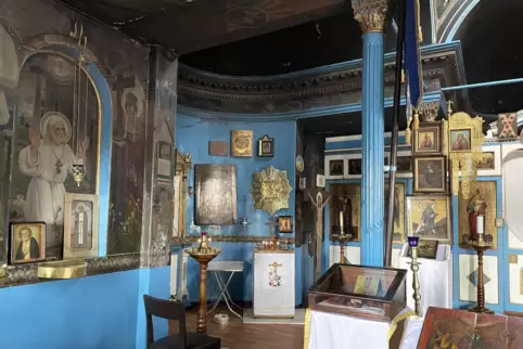 Ort der Begegnung für orthodoxe Gläubige: das Innere der Andreaskirche in Istanbul
