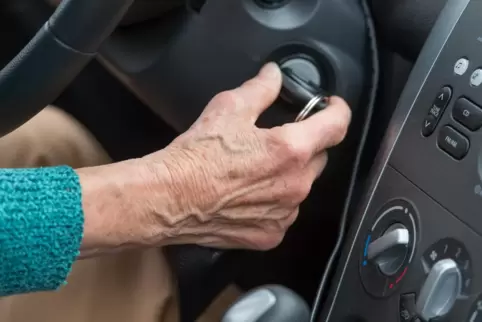 Senioren können sich unter anderem Tipps für die Fahrpraxis holen. 