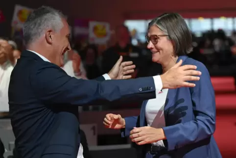Das neue Vorsitzenden-Duo der IG Metall: Christiane Benner und Jürgen Kerner.