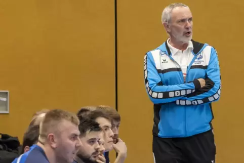 Er sieht sein Team gegen Kandel nicht in der Favoritenrolle: Johannes Finck, der Trainer der HR Göllheim. 