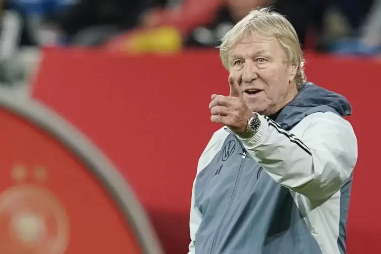 Horst Hrubesch feierte einen gelungenen Einstand als Bundestrainer der Frauen-Nationalmannschaft.