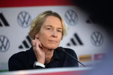 Martina Voss-Tecklenburg wird nicht mehr als Bundestrainerin der deutschen Fußballerinnen zurückkehren. 