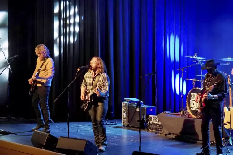 Gelungene musikalische Nostalgieshow: Creedence Clearwater Review in Kusel. 