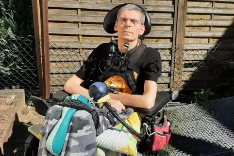 „Ich will zum Sterben nicht in die Schweiz fahren“, sagt Harald Mayer aus Ramstein-Miesenbach. Der schwerkranke 52-Jährige kämpf