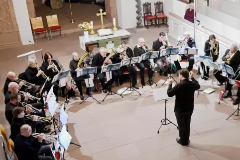 Dass Kirchenmusik weit mehr ist als nur Orgelmusik erlebten die Besucher des Konzerts in der Peterskirche in Kirchheimbolanden d