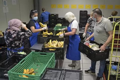 150 ehrenamtliche Helfer unterstützen die Tafel.