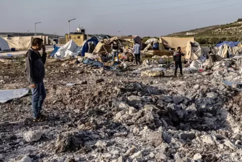 Ein Vertriebenenlager im syrischen Al-Hamamah nach einem russischen Luftangriff.