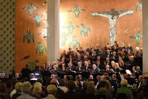 In der Friedenskirche tritt der Chor für geistliche Musik regelmäßig auf (hier 2015). 