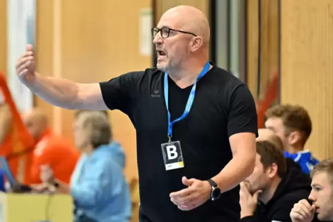 TSG-Coach Markus Muth musste auf vier Spieler verzichten.
