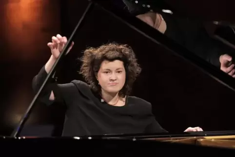 Wandelbar: Anna Geniushene am Piano.