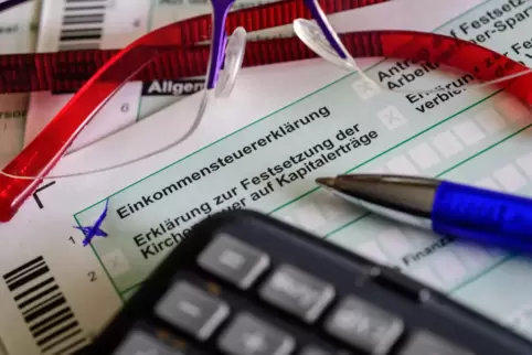 Telefonisch ist das Finanzamt heute nur vormittags zu erreichen. 
