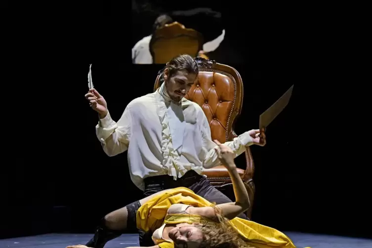 Ein hocherotisches Intrigenspiel: „Gefährliche Liebschaften“ kommt als Musical auf die Pfalztheater- Bühne. 