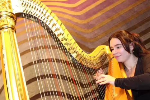 Wurde durch einen Disney-Film zum Harfe spielen motiviert: Helena Andreula.