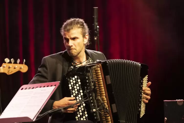 Jazz mit dem Akkordeon: Vincent Peirani , hier bei der 24. Festivalausgabe in der Kammgarn.