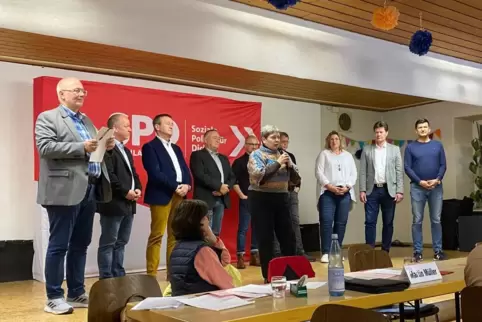 Die SPD hat in Enkenbach ihre Kreistagsliste für die Kommunalwahl aufgestellt: Diese Frauen und Männer stehen darauf auf den vor