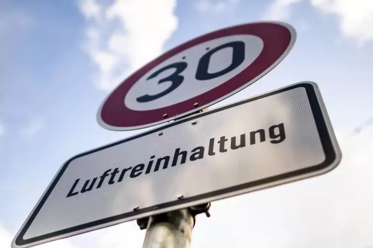 Tempo 30 soll durchgehend auf der Weinstraße gelten. 