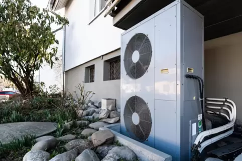 „Eine Wärmepumpe funktioniert in jedem Haus“, sagt Ingenieur Markus Nikolaus. Sinnvoll seien begleitende energetische Sanierungs