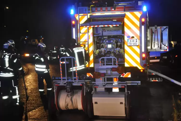 Die Feuerwehr Kirchheimbolanden war mit 21 Personen und fünf Fahrzeugen im Einsatz. 