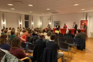 Talkrunde im Bürgerhaus in Dudenhofen.