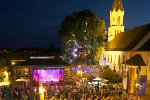Heimatfest 2015 auf dem Deutschordensplatz. 