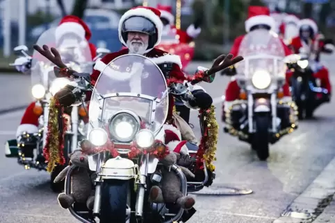 Fahren für den guten Zweck: Die Harley Riding Santas.