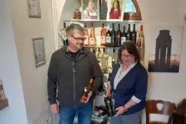 Jörg und Ilona Bayer führen das Weingut Martinspforte in der sechsten Generation. 