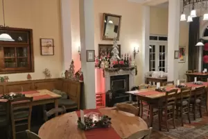 Einladend: Wohnzimmer-Atmosphäre in der „Zwockelsbrück“. Einladend: Wohnzimmer-Atmosphäre in der „Zwockelsbrück“.