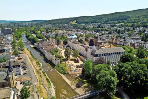 Anhaltend: Auch zwei Jahre nach der katastrophalen Flut sind die Schäden in Bad Neuenahr-Ahrweiler deutlich sichtbar.