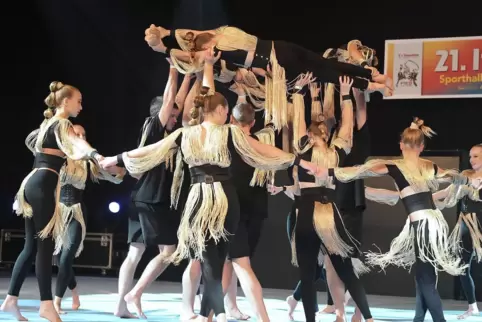 Die „Crazy Jumpers“ der TSG Eisenberg mit ihrer Choreographie „niemals allein“.