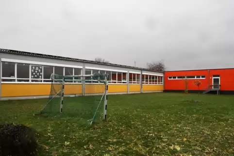 Die Grundschule Dammheim wird für eine Million Euro erweitert. 