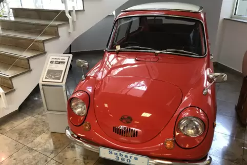 Erfolgreicher Kleinwagen: Subaru 360, gebaut von 1958 bis 1970. 