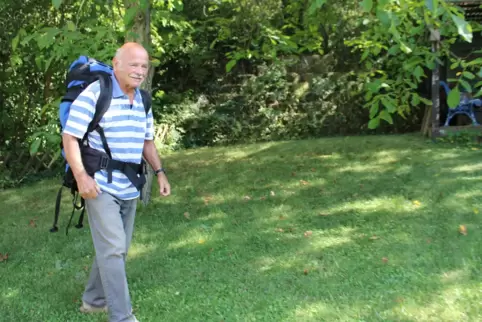 Eine Leidenschaft des 85-jährigen Helmut Magin: lange Wanderungen, zum Beispiel auf dem Pfälzer Waldpfad.