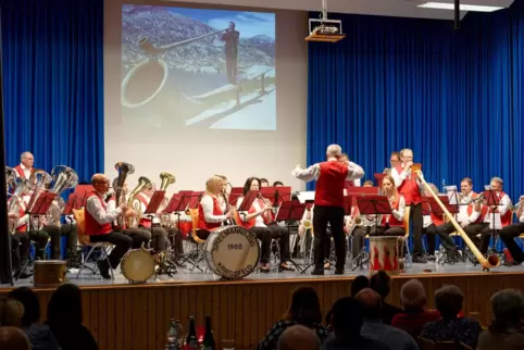 Das Blasorchester des Turn- und Sportvereins Kriegsfeld hat im November sein 55. Jubiläum gefeiert. Und natürlich soll es noch l