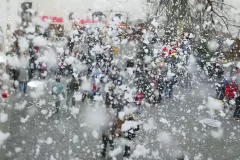 Karolinenmarkt im Schnee.