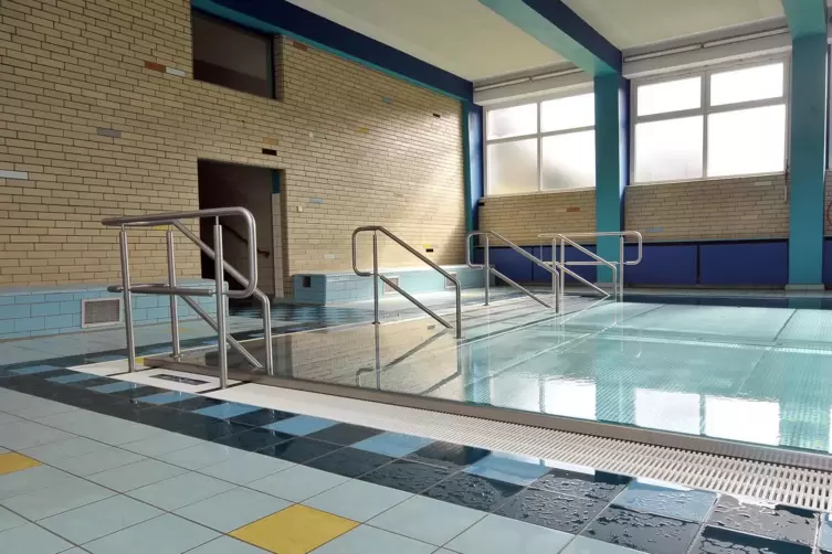 Rund eine Million Euro kostet die Sanierung des Lemberger Schulschwimmbeckens. 