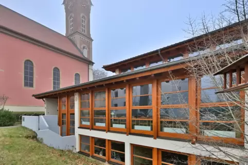 Das Gemeindezentrum der protestantischen Kirchengemeinde Haardt in Nachbarschaft der Kirche. 