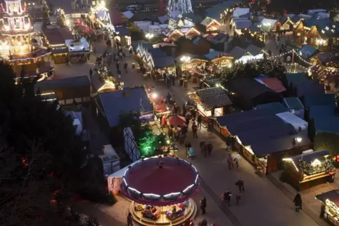 Der Weihnachtsmarkt in Karlsruhe.